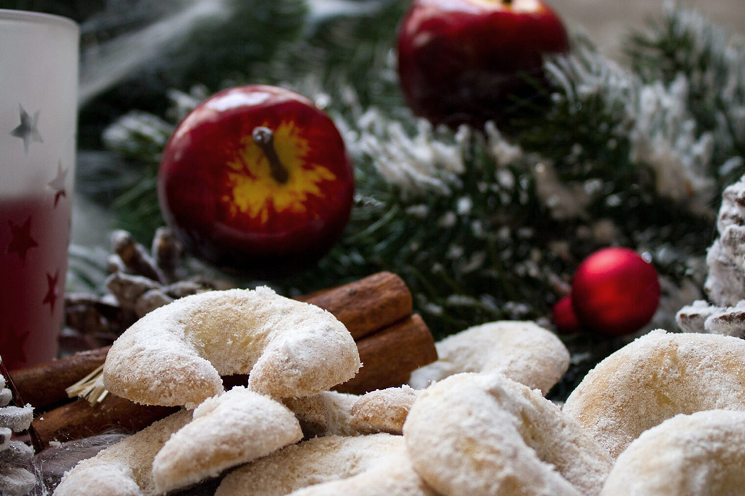 Weihanchten Advent Glühwein Plätzchen