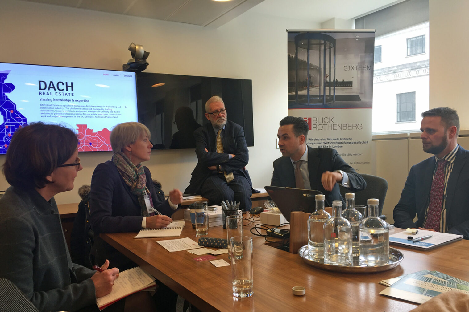 Workshops und Gespräche am ersten Tag der Unternehmerreise nach London, Großbritannien, am 6. und 7. März 2018. Workshops und Gespräche am ersten Tag der Unternehmerreise nach London, Großbritannien, am 6. und 7. März 2018.