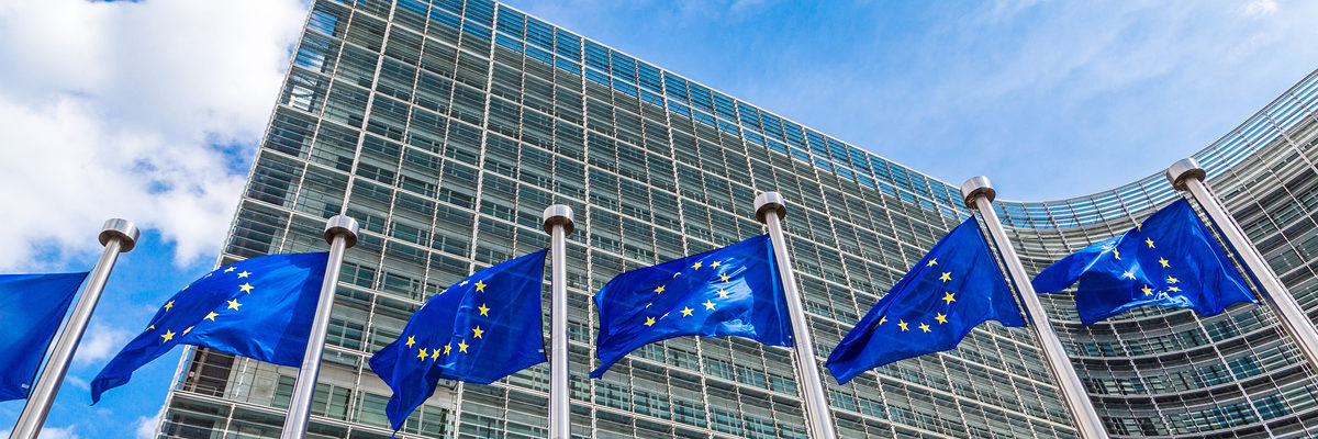 European flags in front of headquarters of European commission in Brussels in summer day European flags in front of headquarters of European commission in Brussels in summer day Schlagwort(e): european, commission, eu, brussels, union, flag, parliament, crisis, euro, building, belgium, council, europe, berlaymont, flags, blue, community, international, legislation, symbol, debt, politics, ecb, legal, political, law, summit, star, benelux, outdoors, alliance, institutional, identity, headquarters, government, central, exterior, house, flagpole, flagstaff, day, sky, summer, wind, wave, waving flag, waving, travel