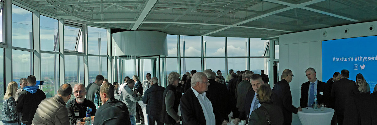 thyssenkrupp Testturm macht¿s vor: Bauarbeiten weiter voll im Zeitplan