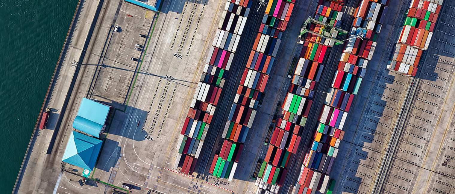 Container Schiff Transport Lieferketten